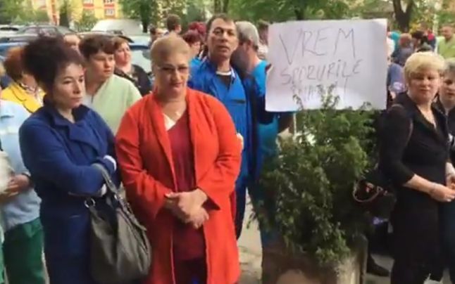 Protest la Spitalul Județean din Reșița