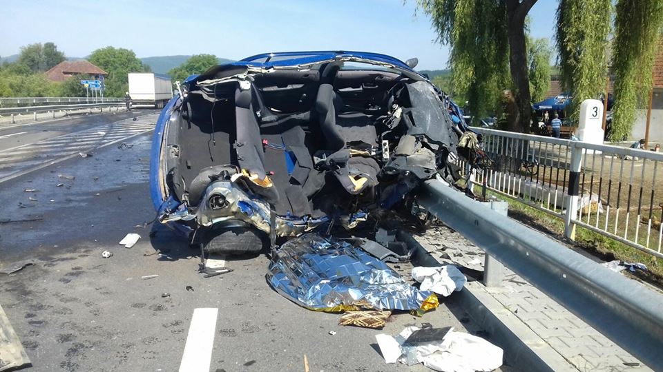 Bărbatul mort în accidentul de pe DN 76, suspectat că înainte şi-a omorât soţia