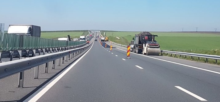 Atenție, șoferi! Se lucrează pe autostradă între Lugoj și Remetea Mare