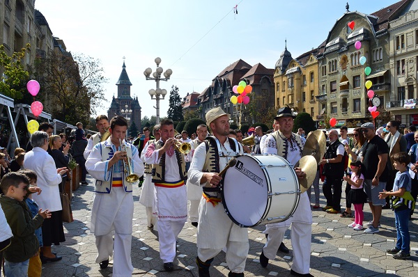 Festivalul Fanfarelor la Timișoara în spirit multicultural, balcanic și tradițional