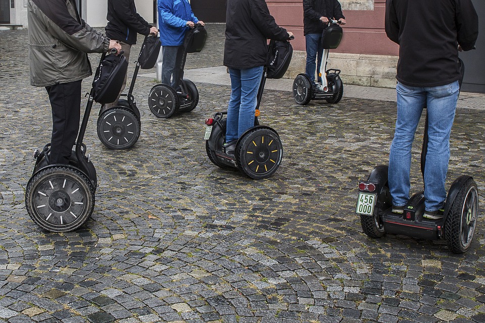 Trotinete și segway-uri, pe lângă biciclete, pentru studenți, cea mai nouă idee a primarului Robu