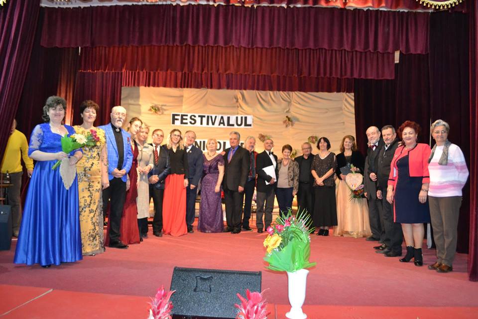 FOTO / Clasamentul ediţiei a II-a a Festivalului Naţional de Interpretare a Romanţei şi Liedului “Nicolae Florei” de la Bocşa