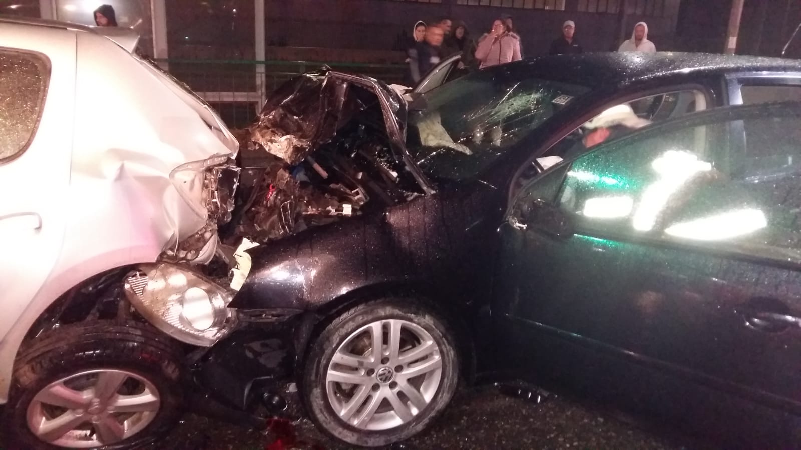 FOTO/ Accident în lanț în Arad. O persoană a ajuns la spital