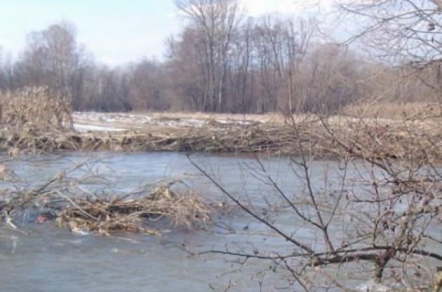 Cod galben de viituri pe Crişul Negru şi Crişul Alb, în orele următoare