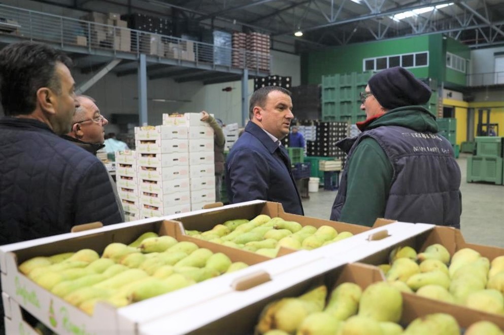 Începe licitația pentru centrul de legume și fructe de la Tomnatic