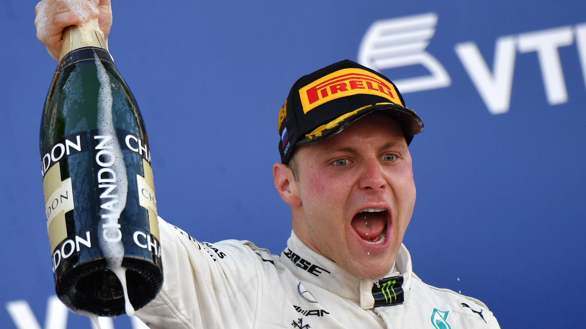 Valtteri Bottas, învingător la Baku