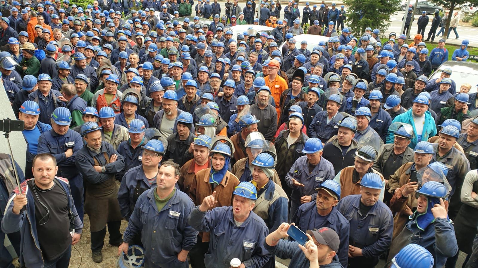 Angajații de la Astra Rail Arad continuă protestele