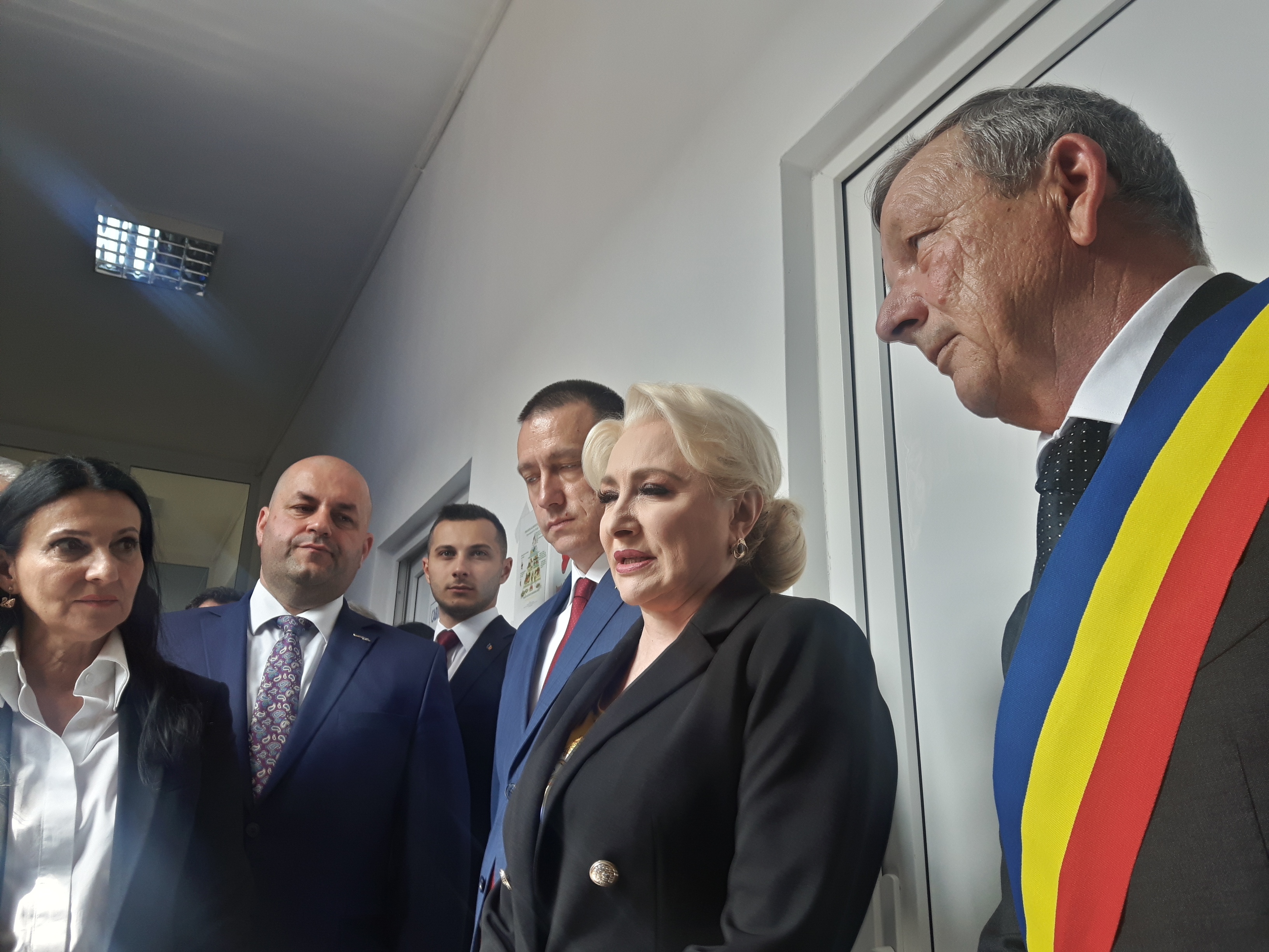 Premierul Dăncilă la Arad: Decizia politică a unor state membre ne împiedică să aderăm la Spaţiul Schengen