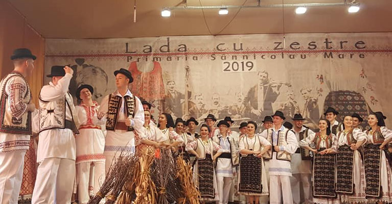 Gala Festivalului “Lada cu zestre” la Muzeul Satului Bănățean. Trofeul ajunge la Sânnicolau Mare