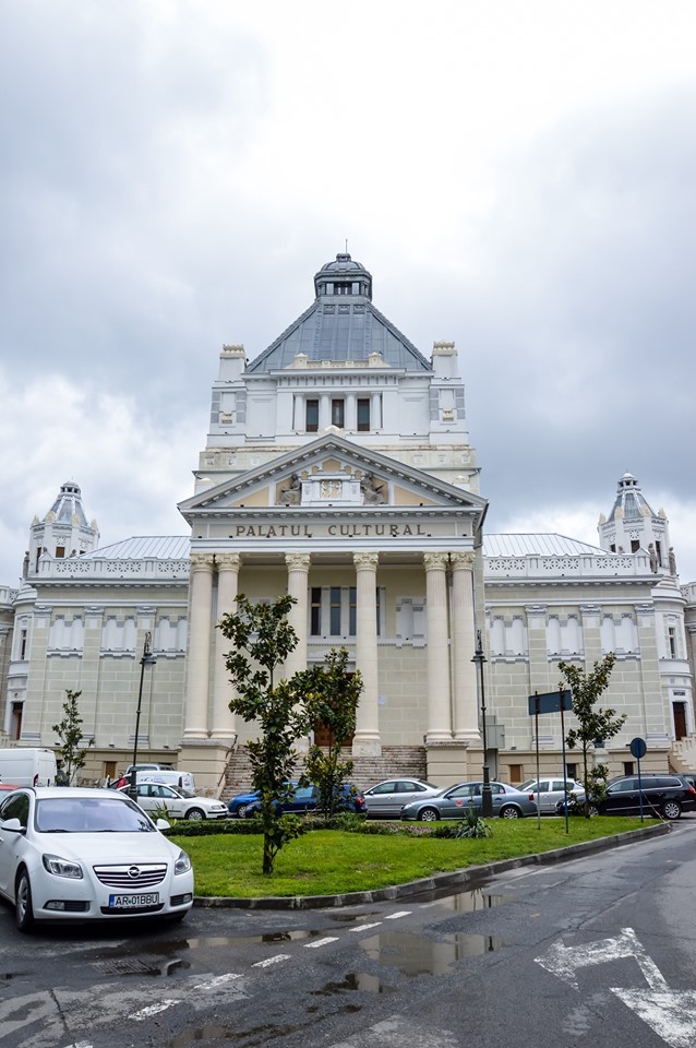 La Arad începe Festivalul Internațional “Iubiți Muzica Românească!”