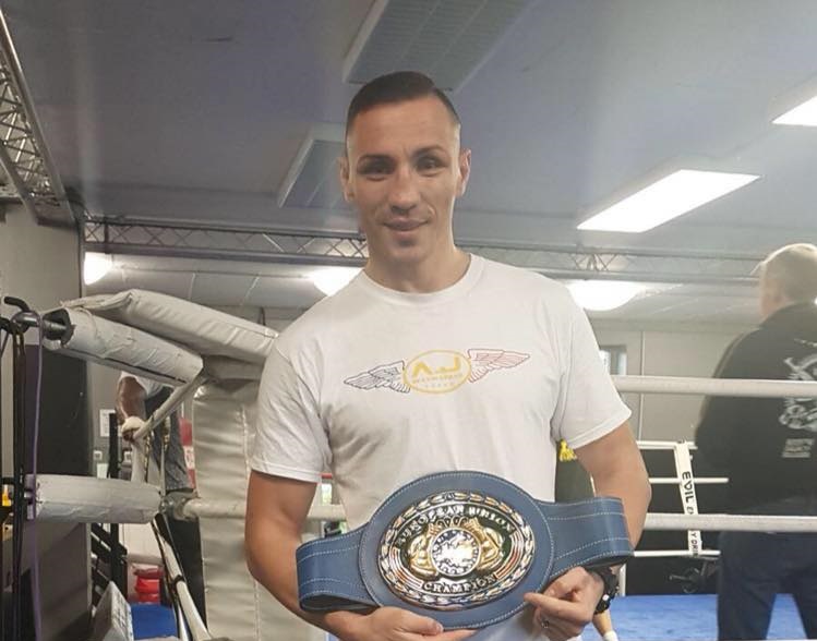 Bihoreanul Alexandru Jur, făcut KO în meciul pentru centura IBF Intercontinental