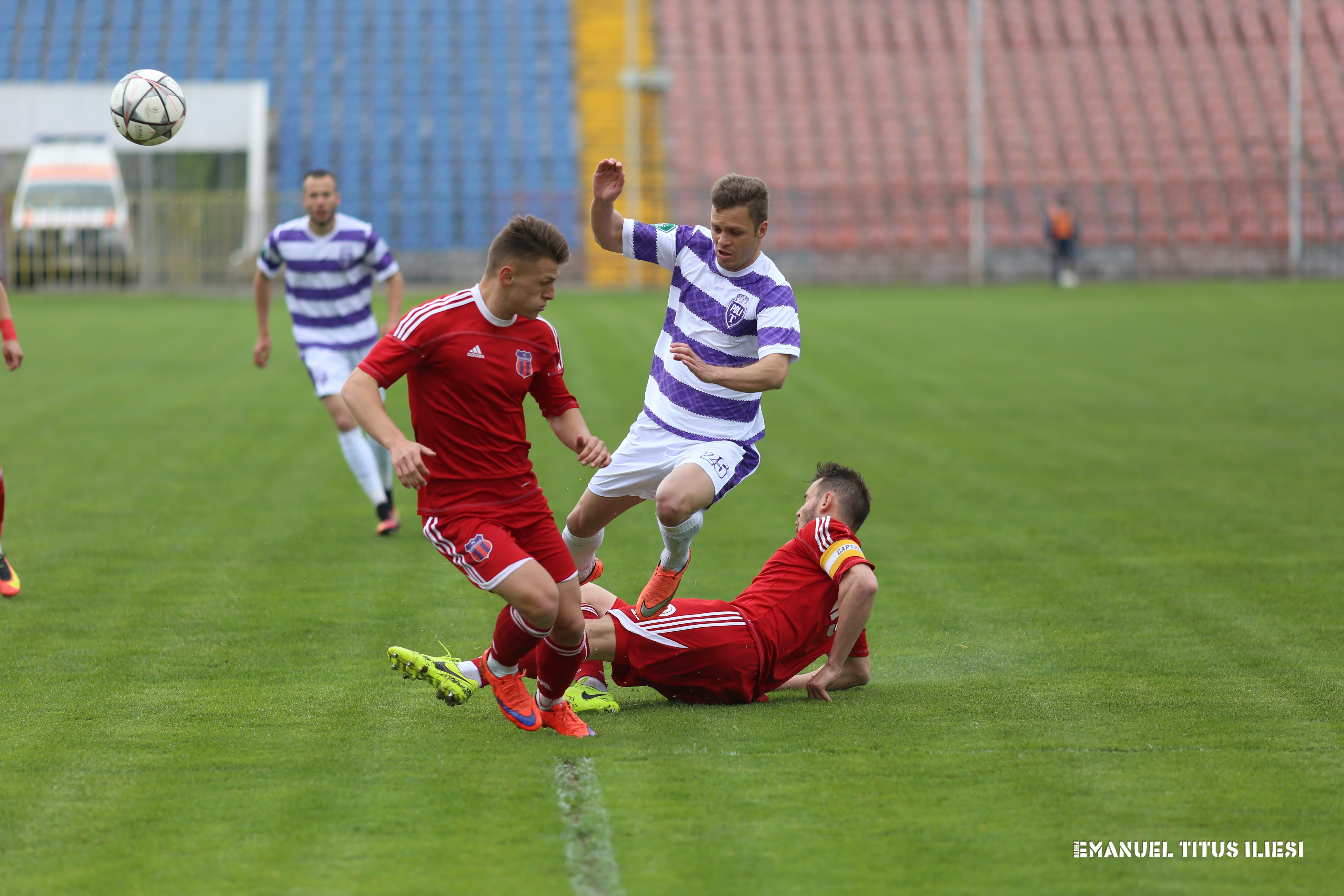 Adrian Ungureanu s-a întors în alb-violet