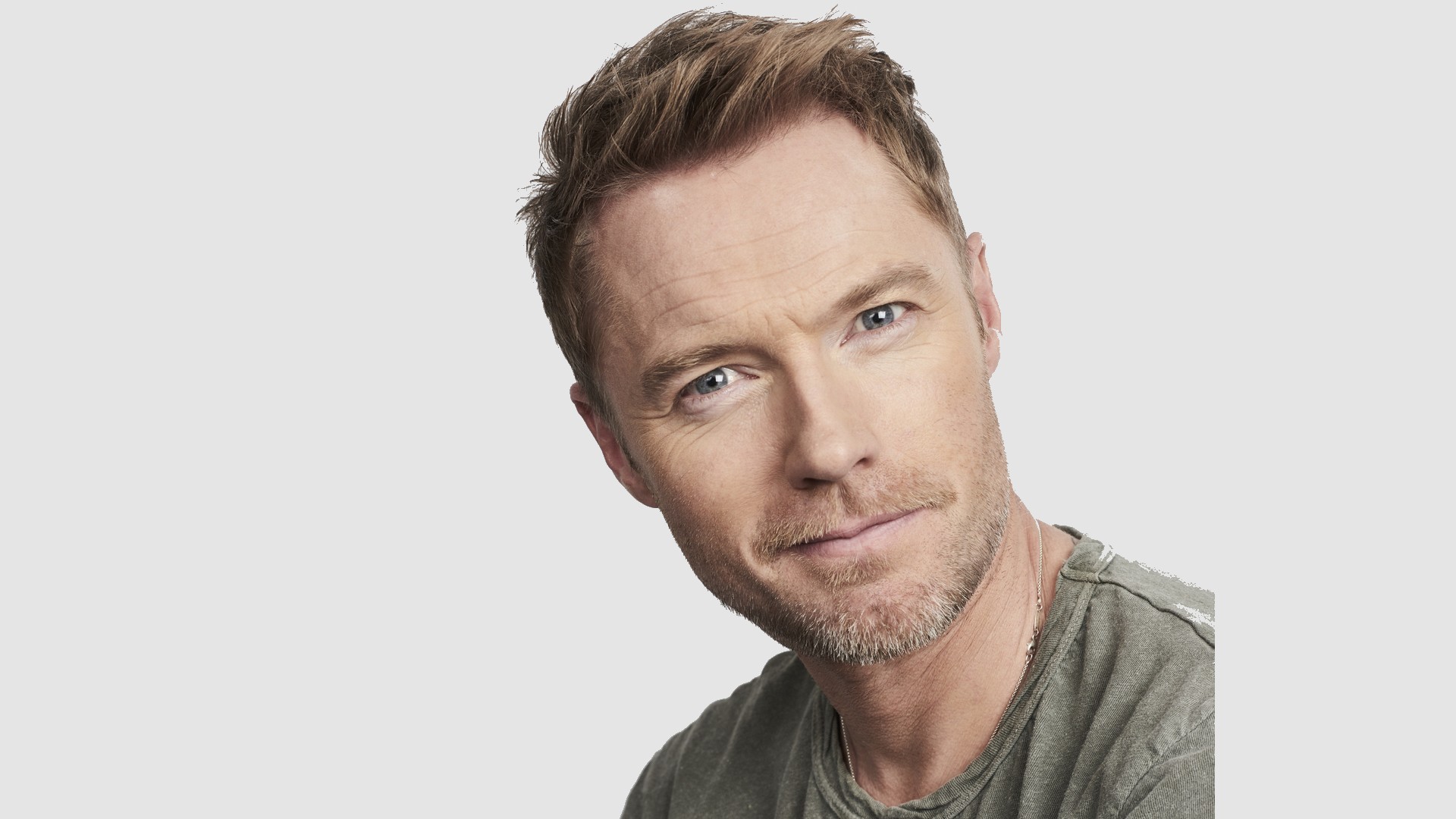 Ronan Keating va cânta la ”Cerbul de Aur” / VIDEO