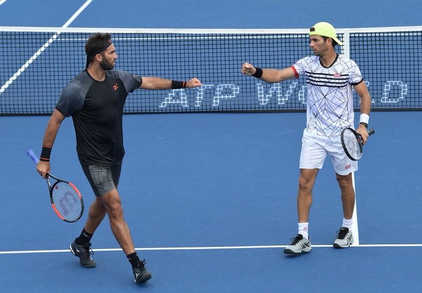 Horia Tecău şi Jean-Julien Rojer au acces în finala turneului de la Basel