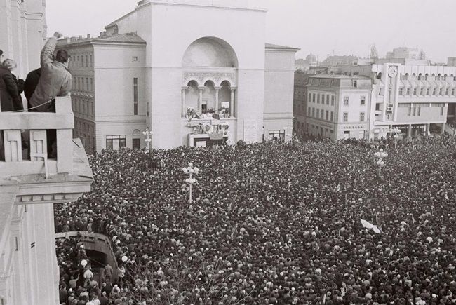 AUDIO / Revoluția de la Timișoara și revoluțiile din România