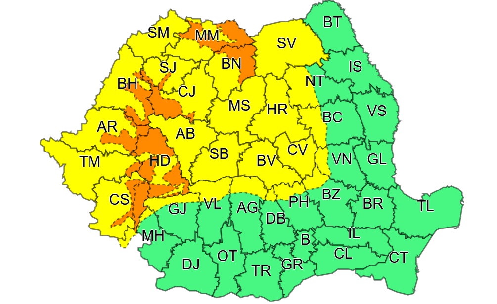 Avertizări meteo de vreme rea în zona de vest a țării