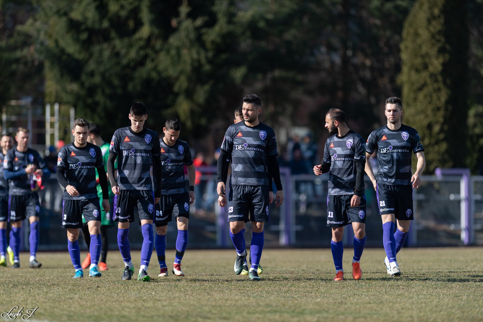 Sportul din vest, în vremea coronavirusului. Între avize, porţi închise şi amânări