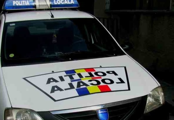 Bărbat agresiv, încătuşat de poliţiştii locali din Timișoara și lăsat liber de procurori