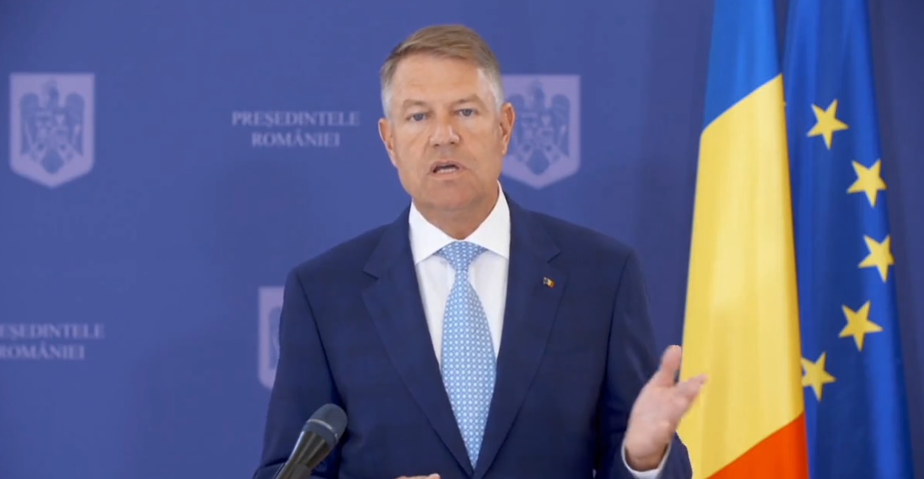 Iohannis: După 15 iunie se vor putea redeschide mall-urile, grădiniţele şi creşele private