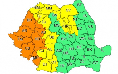 Avertizări meteo de ploi torențiale și vijelii în vestul țării