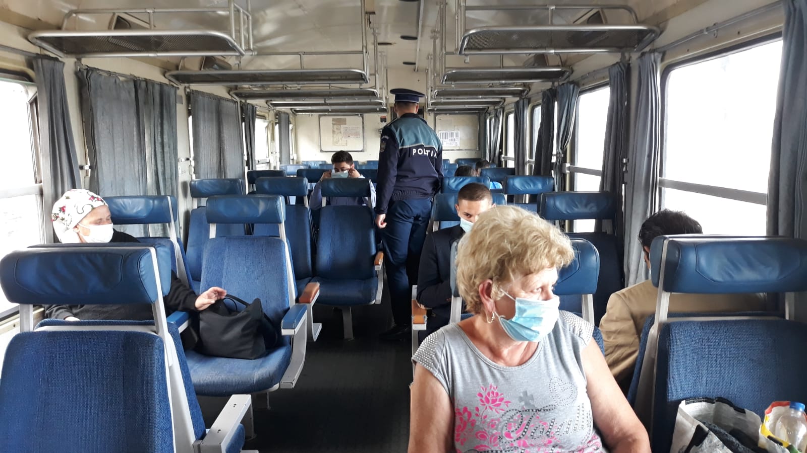 Controale în gările și trenurile din Timiș pentru prevenirea răspândirii COVID-19