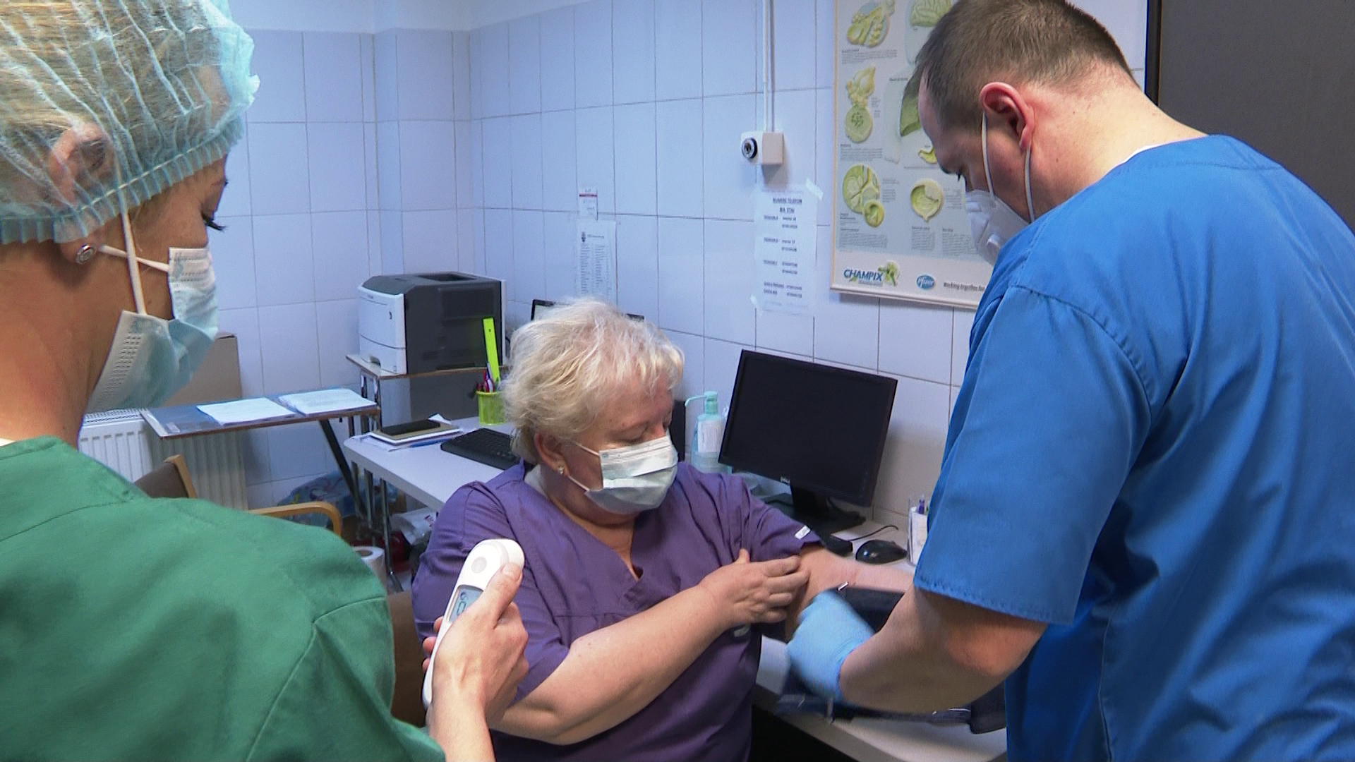 Primul medic imunizat la Arad: Am sperat la acest vaccin, nu am nicio îndoială că e eficient