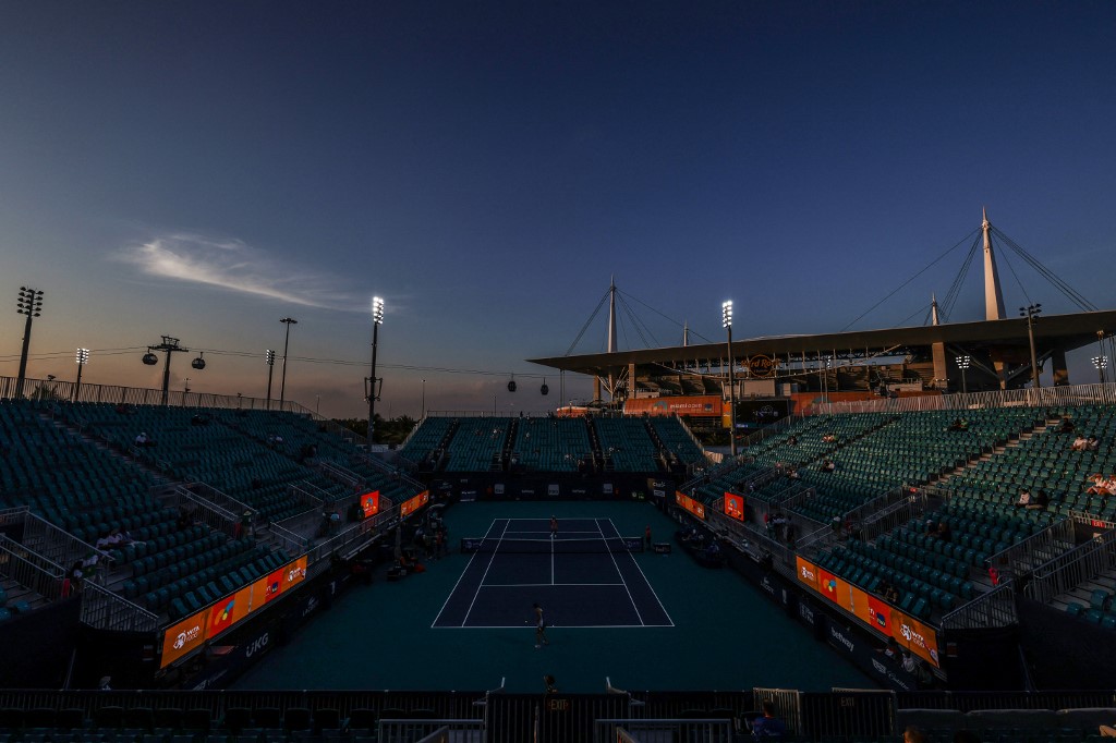 Garcia a învins-o pe Buzărnescu şi va juca în turul secund cu Simona Halep