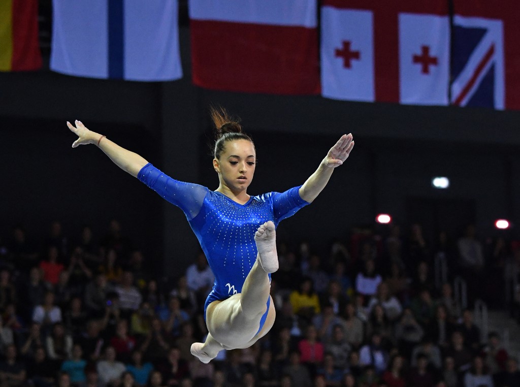 Larisa Iordache, forfait pentru finala de la bârnă…