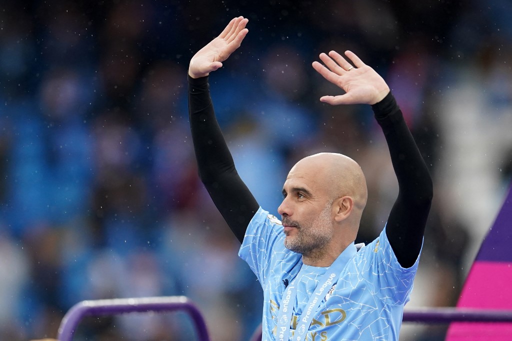 Guardiola, antrenorul sezonului în Anglia!