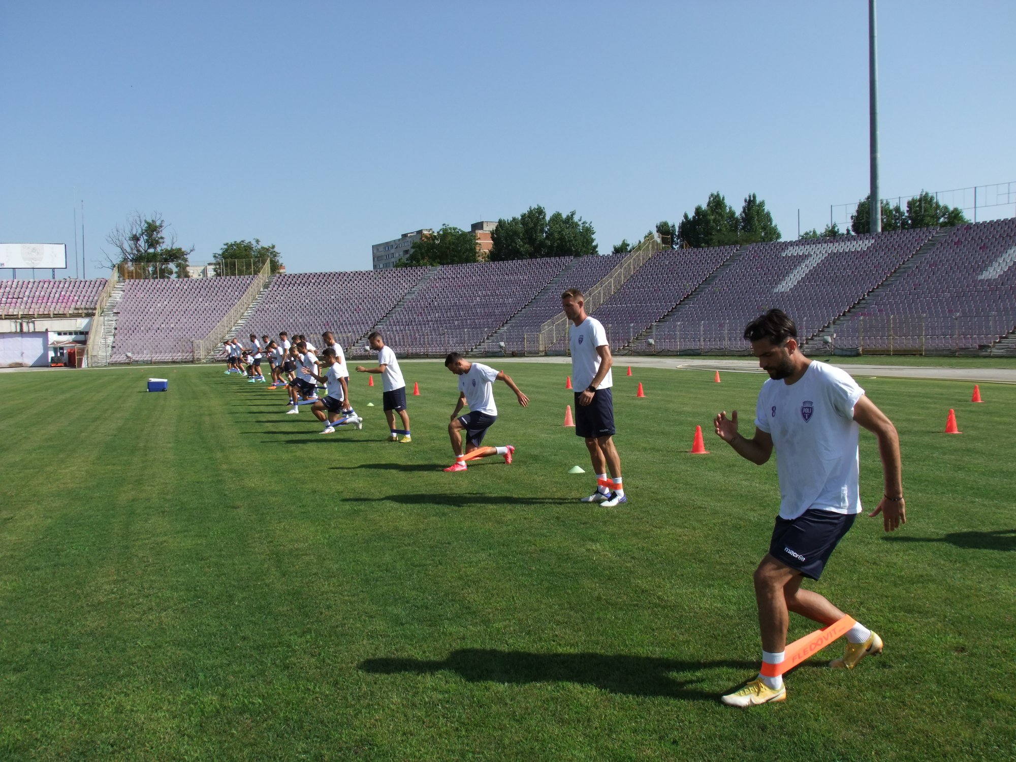 AUDIO / Start ratat pentru fotbaliștii violeți, în Ardeal…