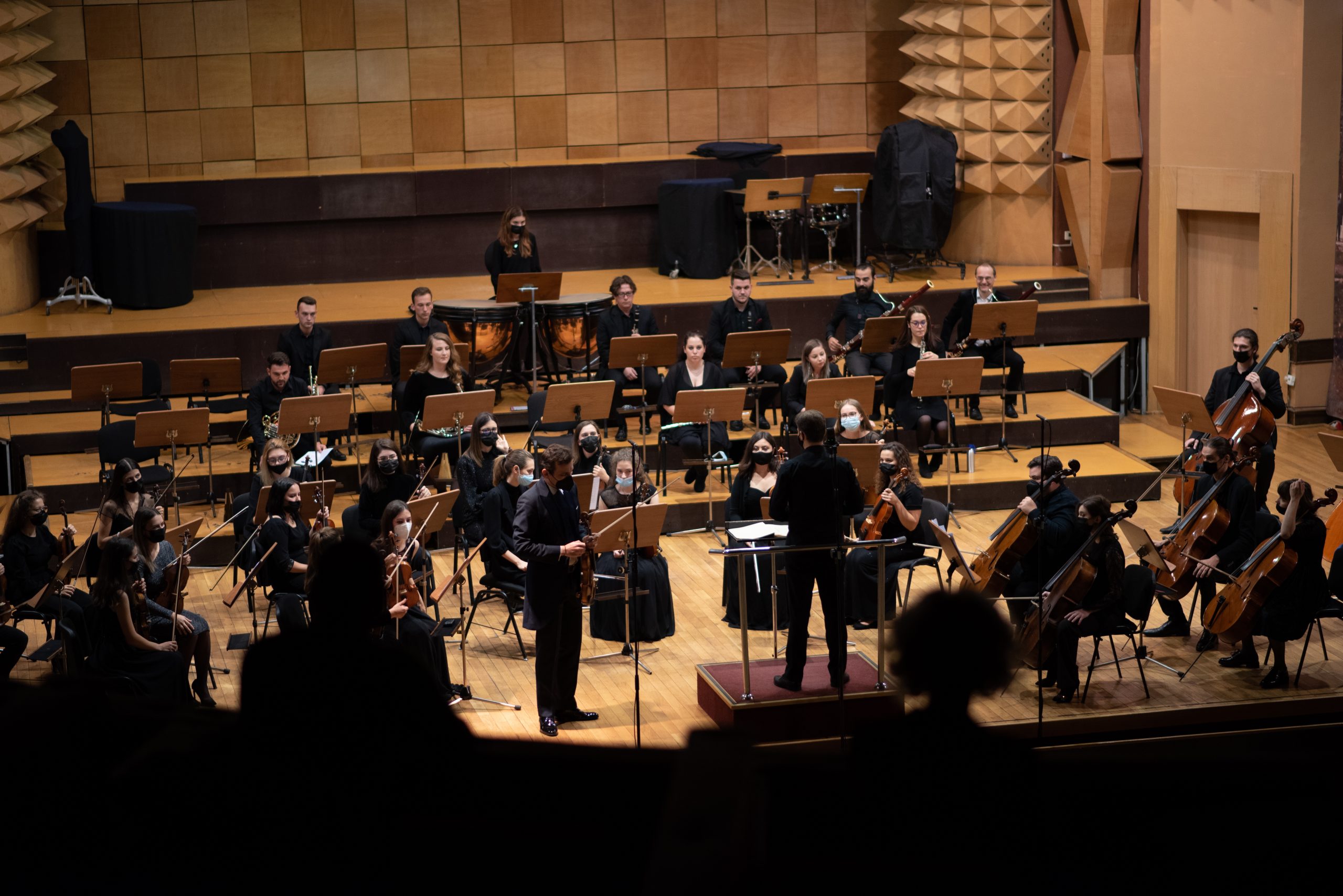 Orchestra studenților de la Facultatea de Muzică din Timișoara, în concert la Roma, cu ocazia zilei de 1 Decembrie