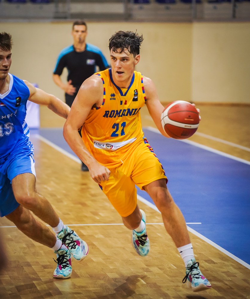 Enzo Vescan (CSM Oradea), evoluții bune la naționala U20