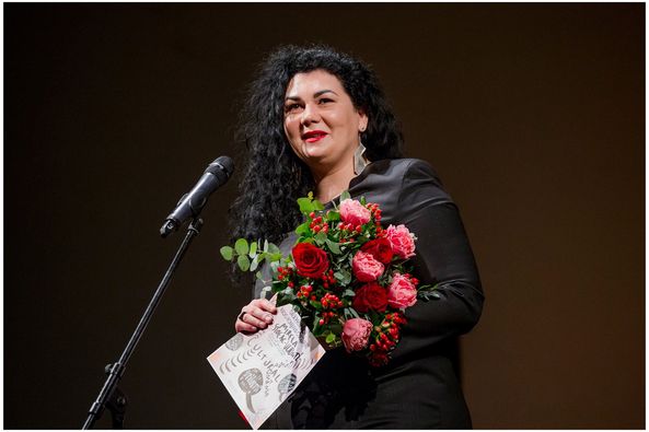 Mirela Stoeac Vlăduți, directoarea MV sci-art, câștigătoarea premiului pentru Știință la gala Radio România Cultural