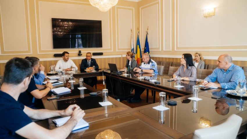 Program etapizat pentru deschiderea anului școlar. Ruben Lațcău: Putem continua discuțiile pentru o astfel de abordare pe tot parcursul anului școlar