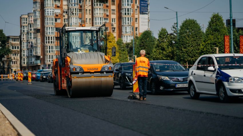 Viceprimarul Lațcău dă asigurări că vor fi încheiate mai multe șantiere de pe străzi, până la începerea școlii