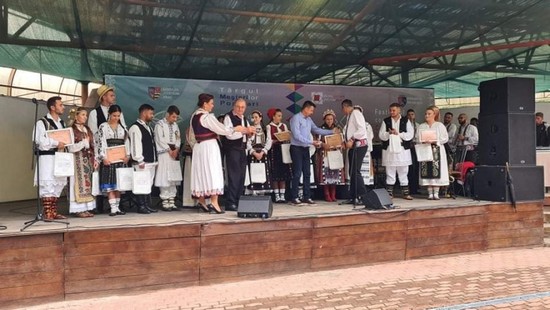 Festival folcloric și Târgul meșterilor populari la Moneasa