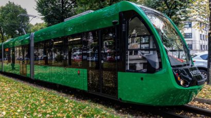 Circulația tramvaielor se suspendă pe un troson din Arad