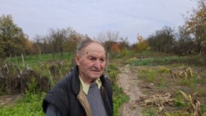 Povestea celui mai vârstnic inginer agronom din Timiș. La 96 de ani se ocupă de grădină