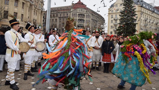 Alaiul Colindătorilor aduce la Timișoara cele mai frumoase tradiții și obiceiuri de Crăciun