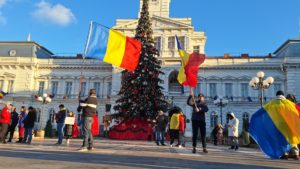 Protest în fața primăriei din Arad