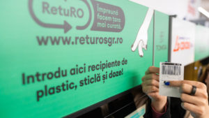 Automat de reciclare a ambalajelor în sediul UVT