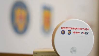 Sute de noi detectoare de fum vor fi montate în locuinţele din vestul ţării